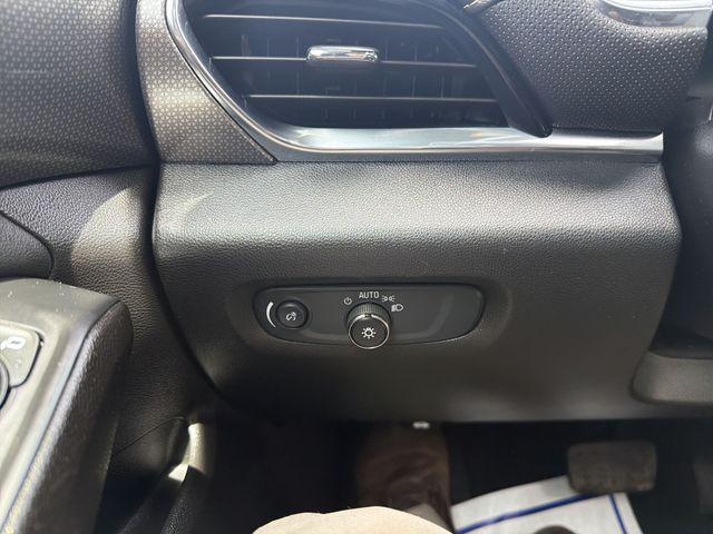 2023 Chevrolet Traverse AWD Premier
