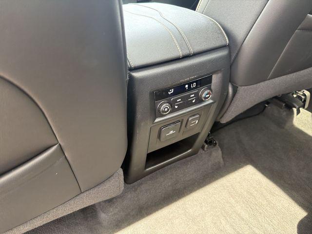 2023 Chevrolet Traverse AWD Premier
