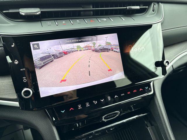 2026 Jeep Grand Cherokee L Altitude 4x4