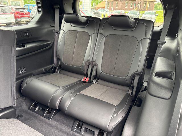 2026 Jeep Grand Cherokee L Altitude 4x4
