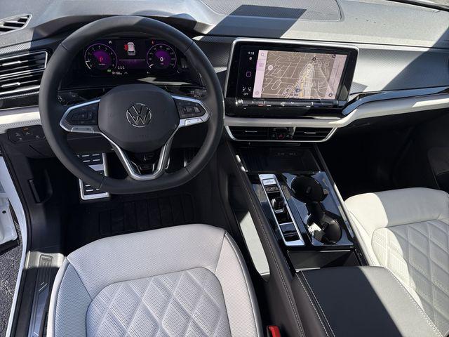 2026 Volkswagen Atlas Cross Sport SEL Premium R-Line