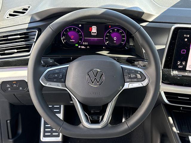 2026 Volkswagen Atlas Cross Sport SEL Premium R-Line