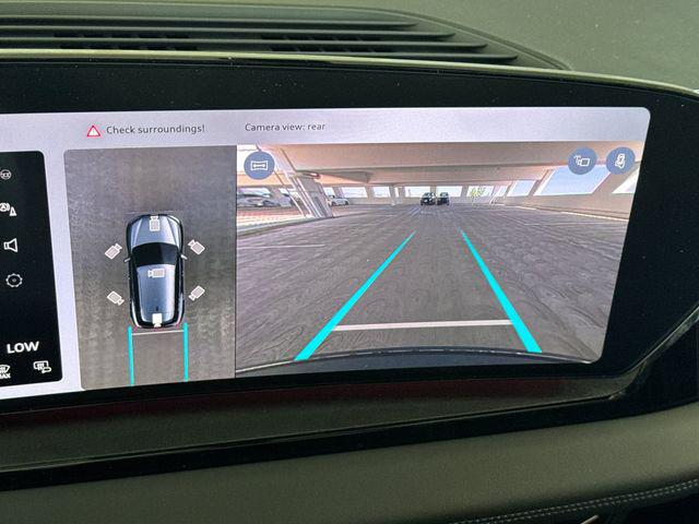 2027 Audi Q6 e-tron Premium Plus quattro