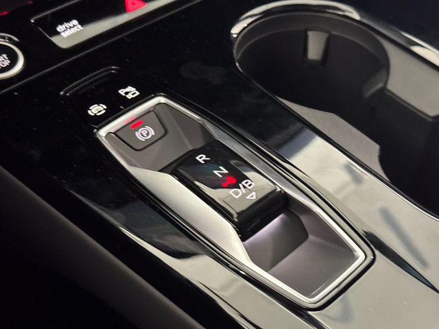 2027 Audi Q6 e-tron Premium Plus quattro
