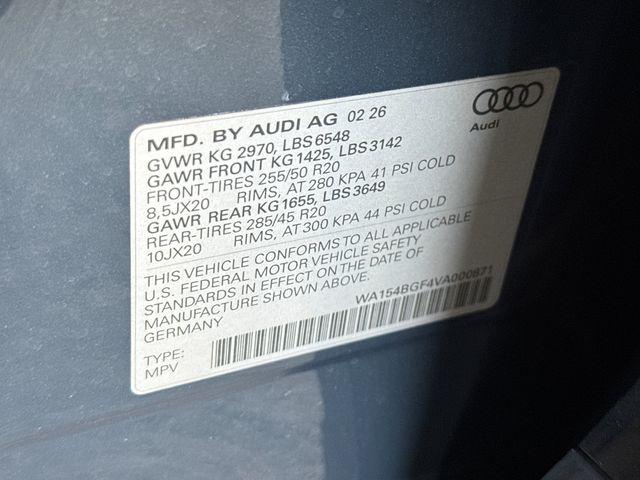 2027 Audi Q6 e-tron Premium Plus quattro