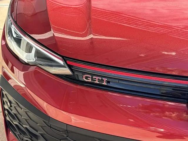 2026 Volkswagen Golf GTI SE
