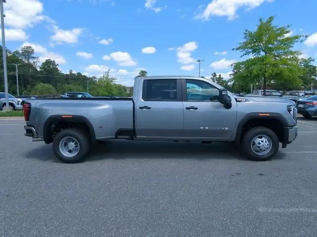 2026 GMC Sierra 3500HD Crew Cab, Long Bed, Pro Dual Rear Wheel, 4WD