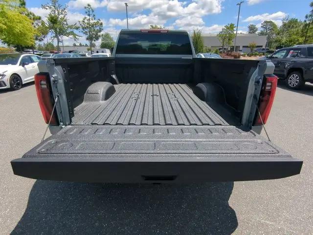 2026 GMC Sierra 3500HD Crew Cab, Long Bed, Pro Dual Rear Wheel, 4WD