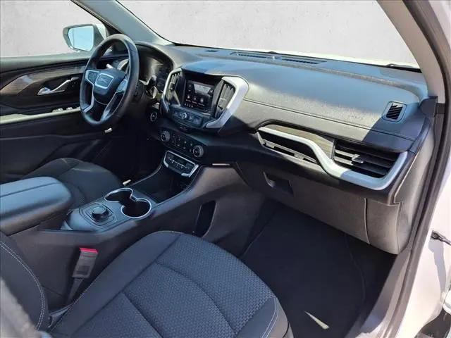 2024 GMC Terrain FWD SLE