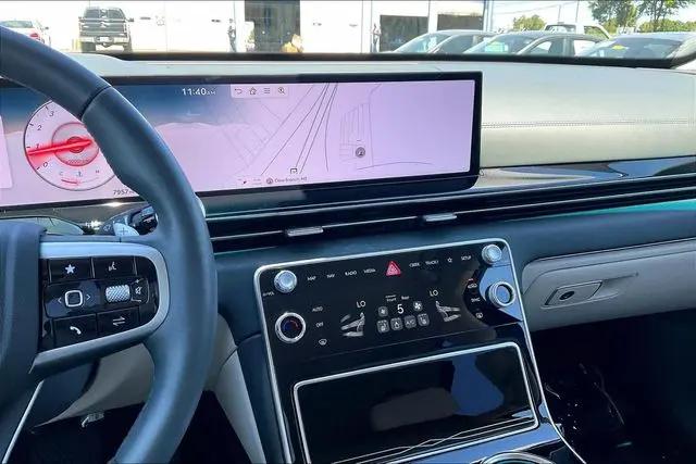 2025 Genesis GV80 2.5T Standard AWD