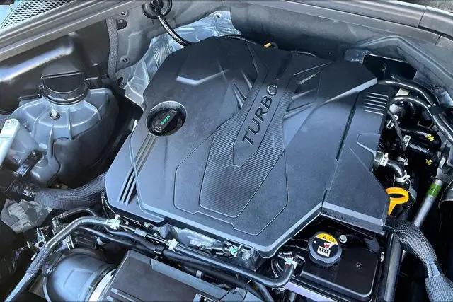 2025 Genesis GV80 2.5T Standard AWD