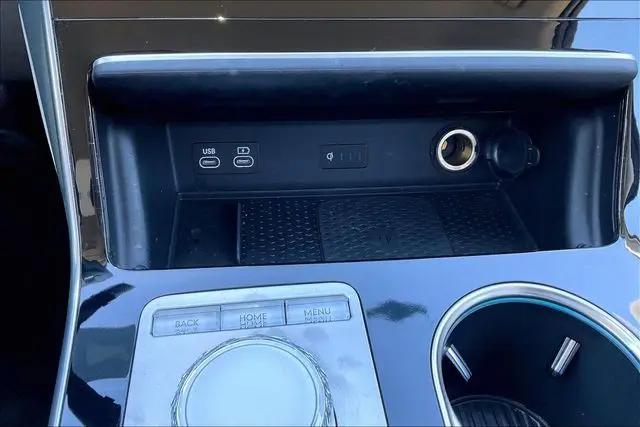 2025 Genesis GV80 2.5T Standard AWD