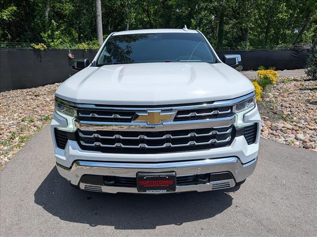 2023 Chevrolet Silverado 1500 4WD Crew Cab Short Bed LTZ