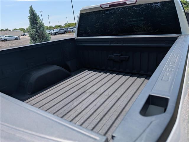 2023 Chevrolet Silverado 1500 4WD Crew Cab Short Bed LTZ