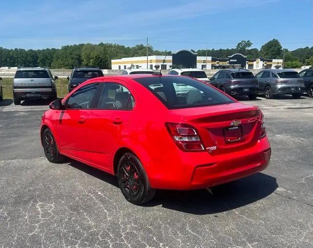 2020 Chevrolet Sonic FWD Sedan LS