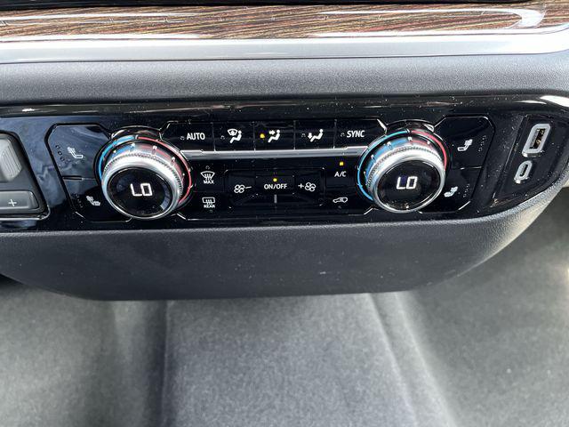 2026 GMC Sierra 2500HD Crew Cab, Standard Bed, SLE, 4WD