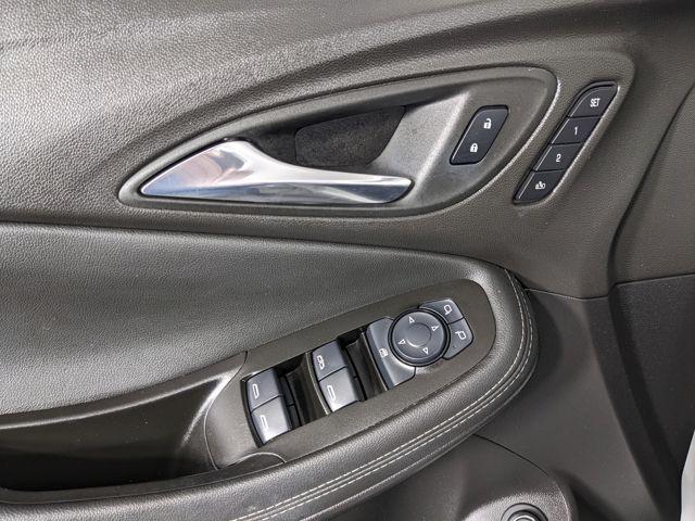 2023 Buick Encore GX Essence AWD