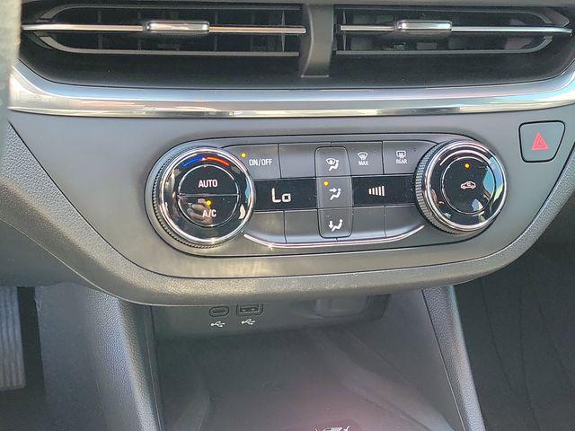2024 Buick NV Preferred FWD