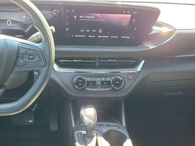 2024 Buick NV Preferred FWD