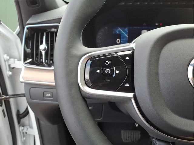 2026 Volvo XC90 Plus, B6 AWD Gas (mild hybrid), Gasoline, Bright, 7 Seats
