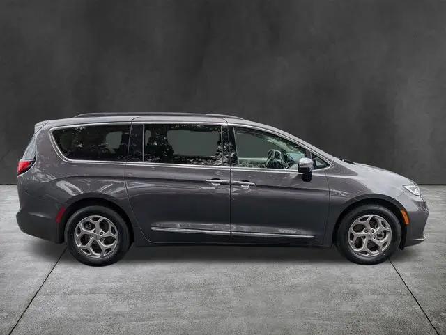 2023 Chrysler Pacifica Limited