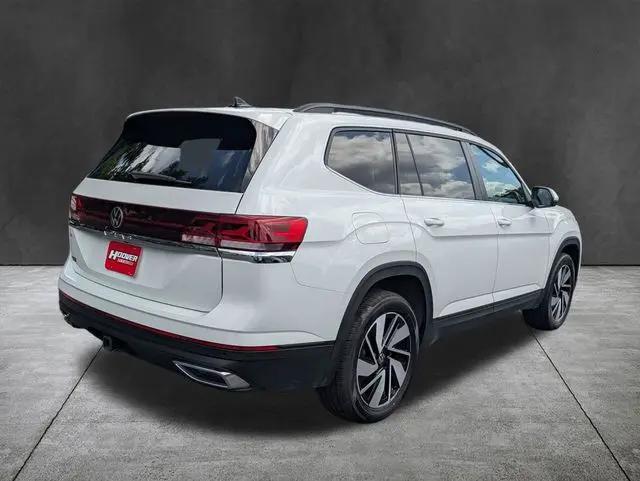 2025 Volkswagen Atlas 2.0T SE w/Technology