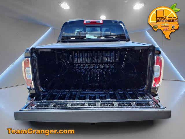 2022 GMC Canyon 2WD Crew Cab Short Box Elevation