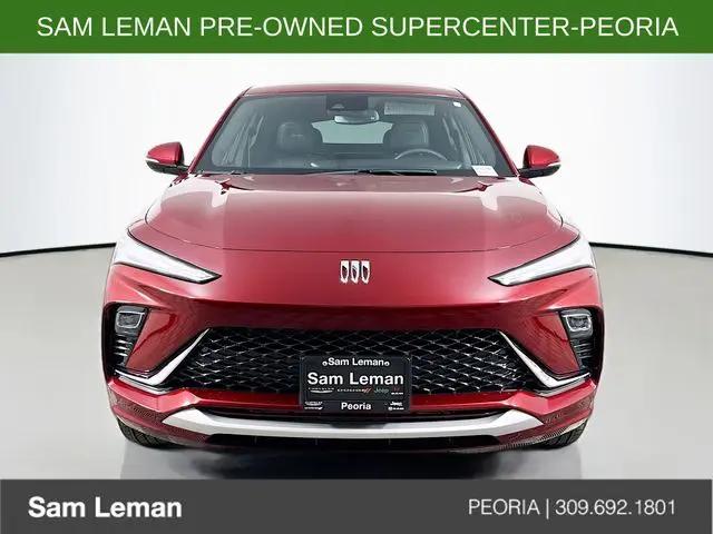 2024 Buick NV Avenir FWD