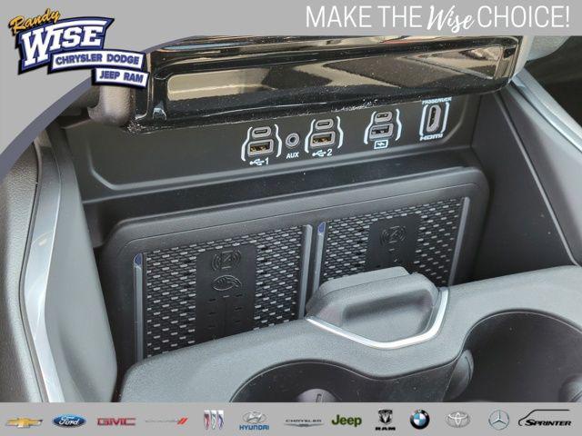 2026 Ram 1500 Laramie Crew Cab 4x4 57 Box