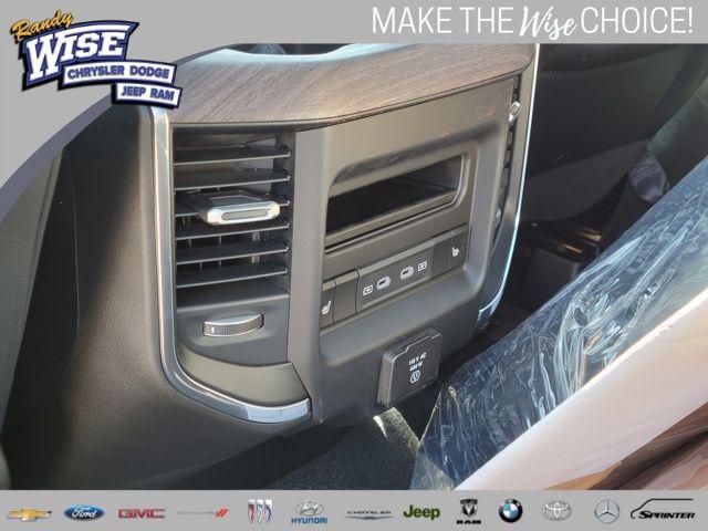 2026 Ram 1500 Laramie Crew Cab 4x4 57 Box