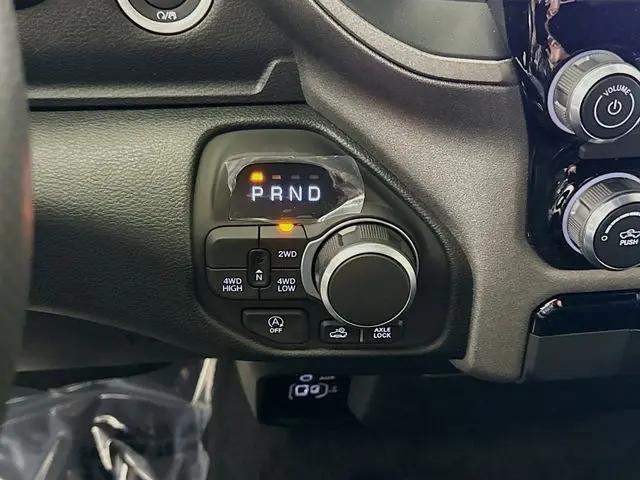 2026 Ram 1500 Warlock Crew Cab 4x4 57 Box