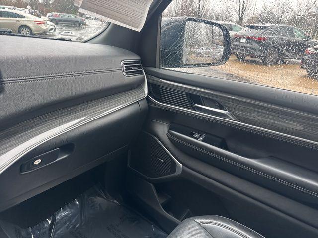 2022 Jeep Wagoneer Series III 4x4