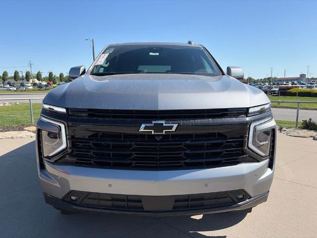 2026 Chevrolet Suburban RST, 4WD