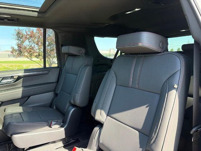 2026 Chevrolet Suburban RST, 4WD