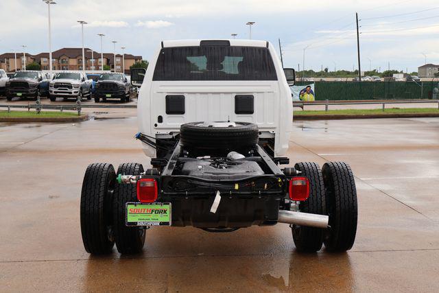 2026 Ram 5500 Tradesman/Big Horn