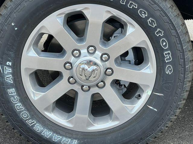 2026 Ram 3500 Big Horn Crew Cab 4x4 64 Box