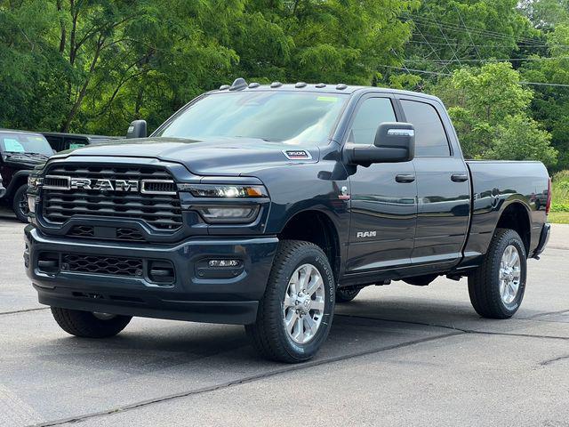 2026 Ram 3500 Big Horn Crew Cab 4x4 64 Box