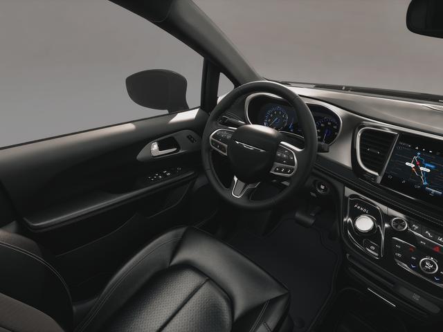 2027 Chrysler Pacifica Select