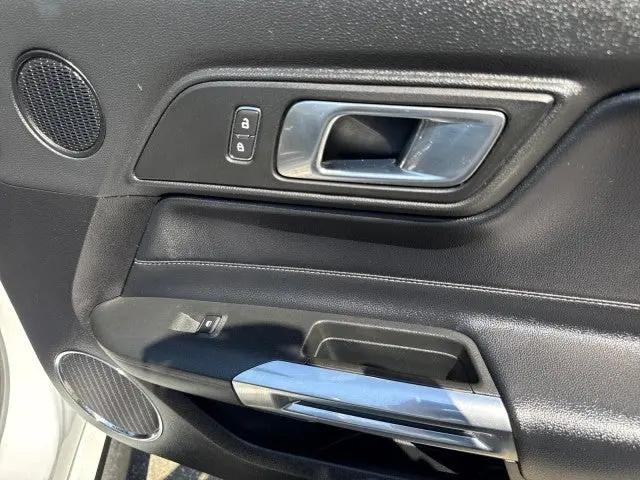 2022 Ford Mustang EcoBoost Premium Convertible