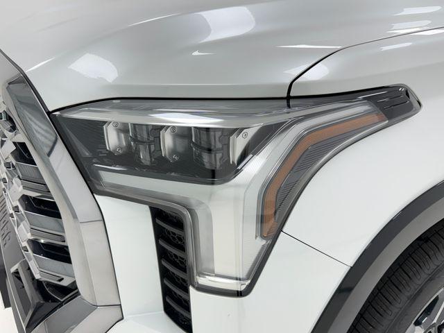 2026 Toyota Tundra Platinum CrewMax 5.5' Bed
