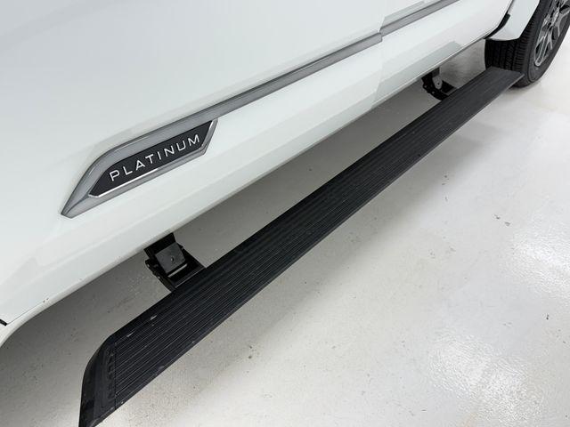 2026 Toyota Tundra Platinum CrewMax 5.5' Bed