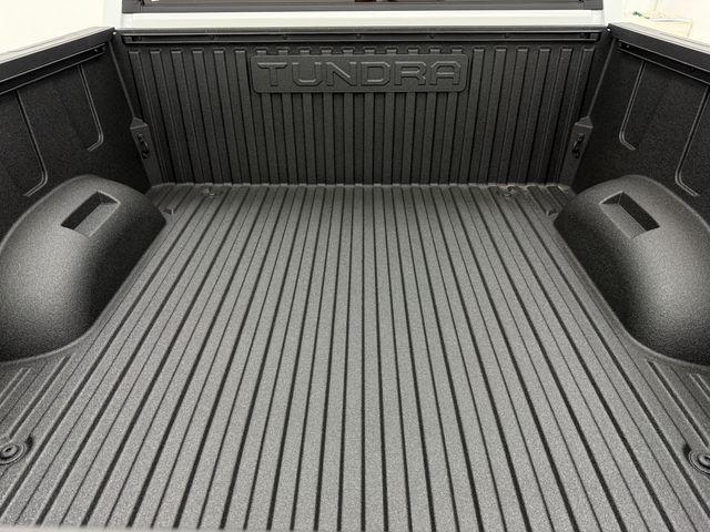2026 Toyota Tundra Platinum CrewMax 5.5' Bed