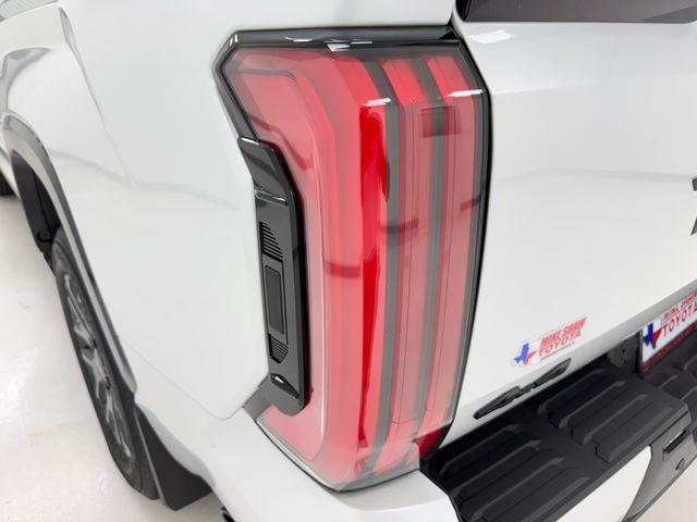 2026 Toyota Tundra Platinum CrewMax 5.5' Bed