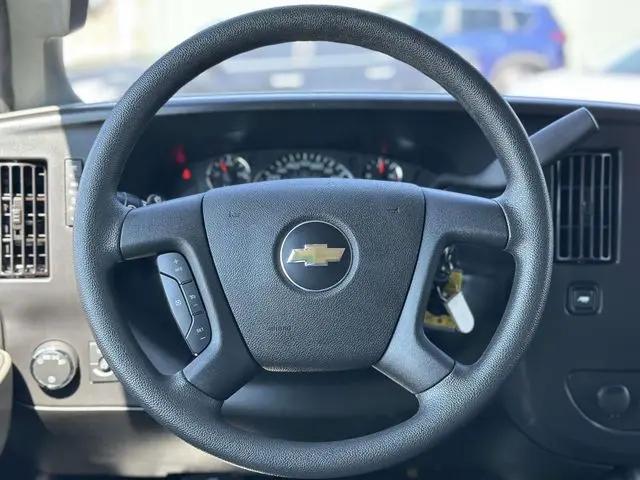 2024 Chevrolet Express Passenger RWD 3500 Extended Wheelbase LT