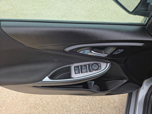 2025 Chevrolet Malibu FWD RS