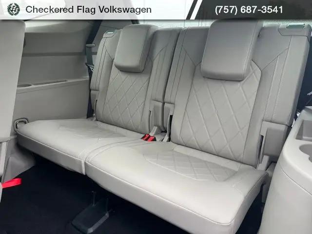 2026 Volkswagen Atlas SEL Premium R-Line