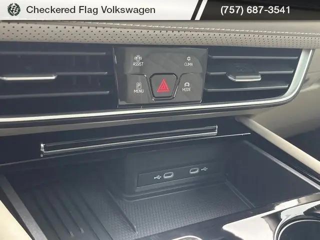 2026 Volkswagen Atlas SEL Premium R-Line