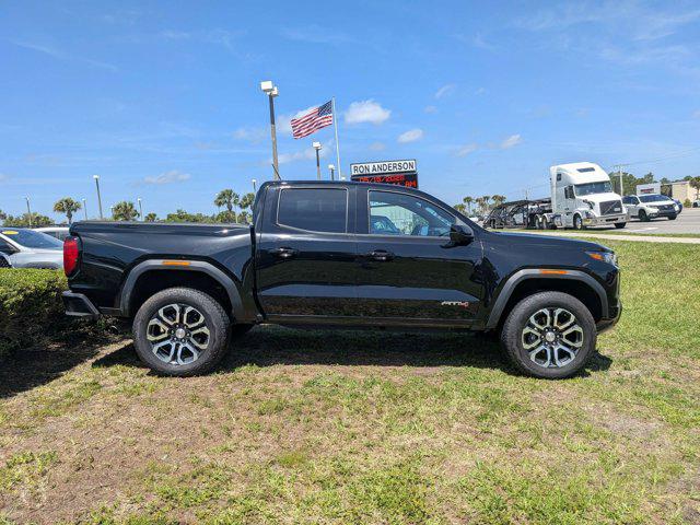 2024 GMC Canyon 4WD AT4