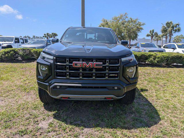 2024 GMC Canyon 4WD AT4