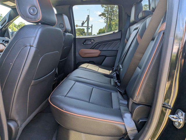 2024 GMC Canyon 4WD AT4